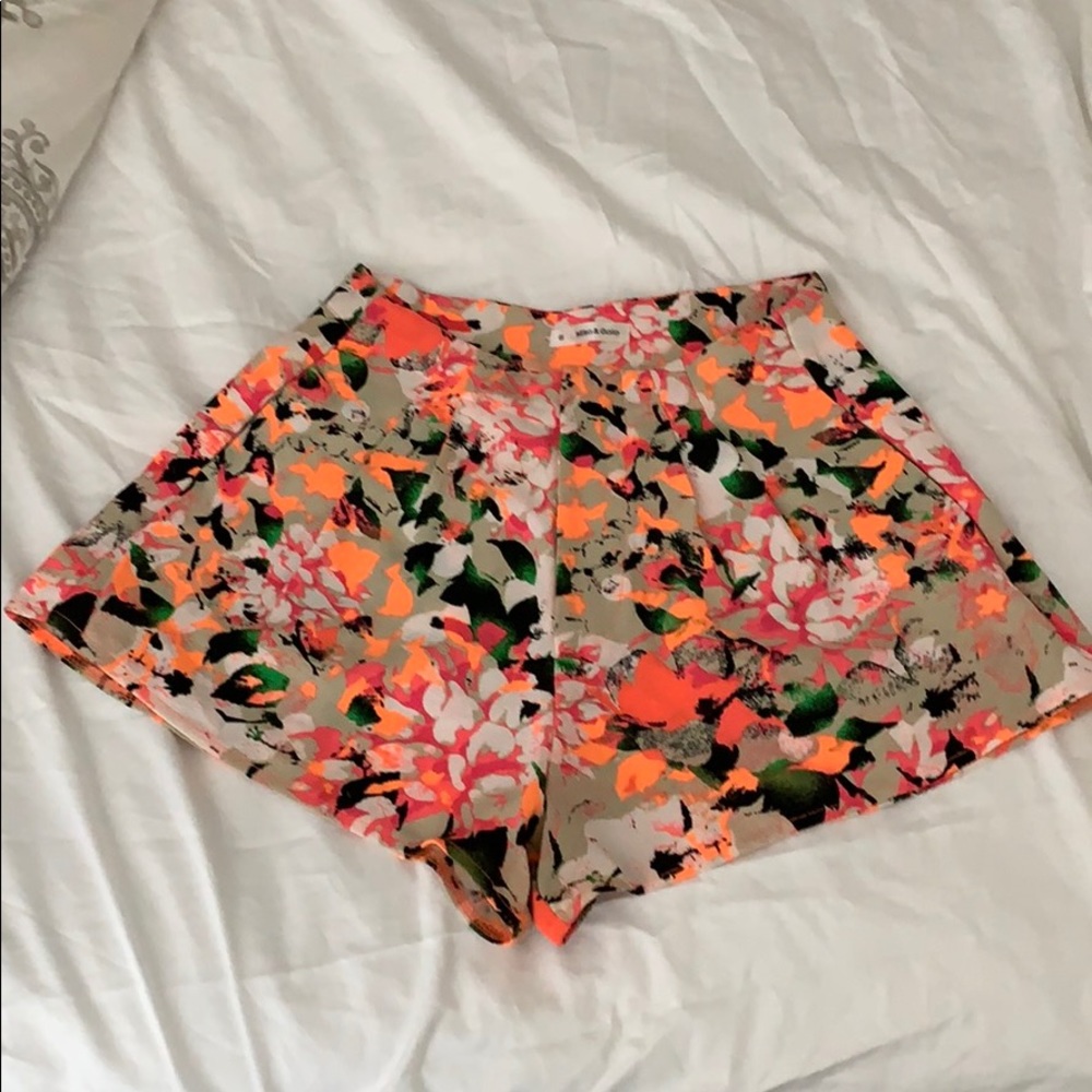 LF Mika & Gala Patterned Short